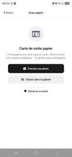 Scan d'une carte de visite papier avec VIXEO et extraction automatique des contacts